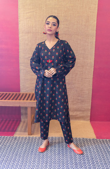 Orient NRDS 22 079 Black Khaddar Myreen Winter Collection 2022 Online Shopping